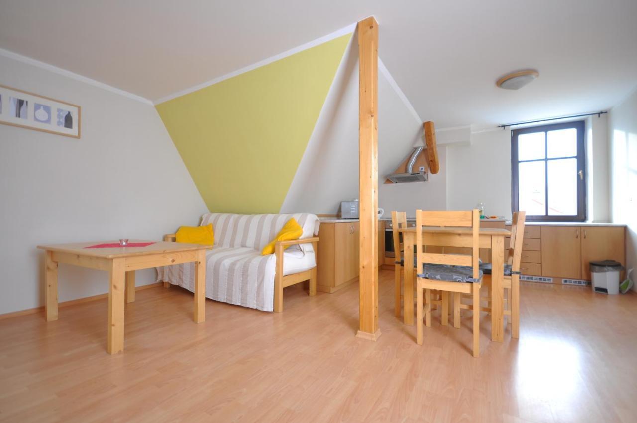Apartmanove Ubytovani V Koutech Loucna nad Desnou Ngoại thất bức ảnh